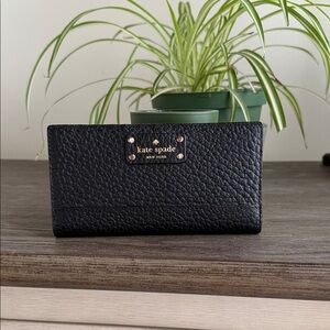 Kate Spade Black Textured Wallet